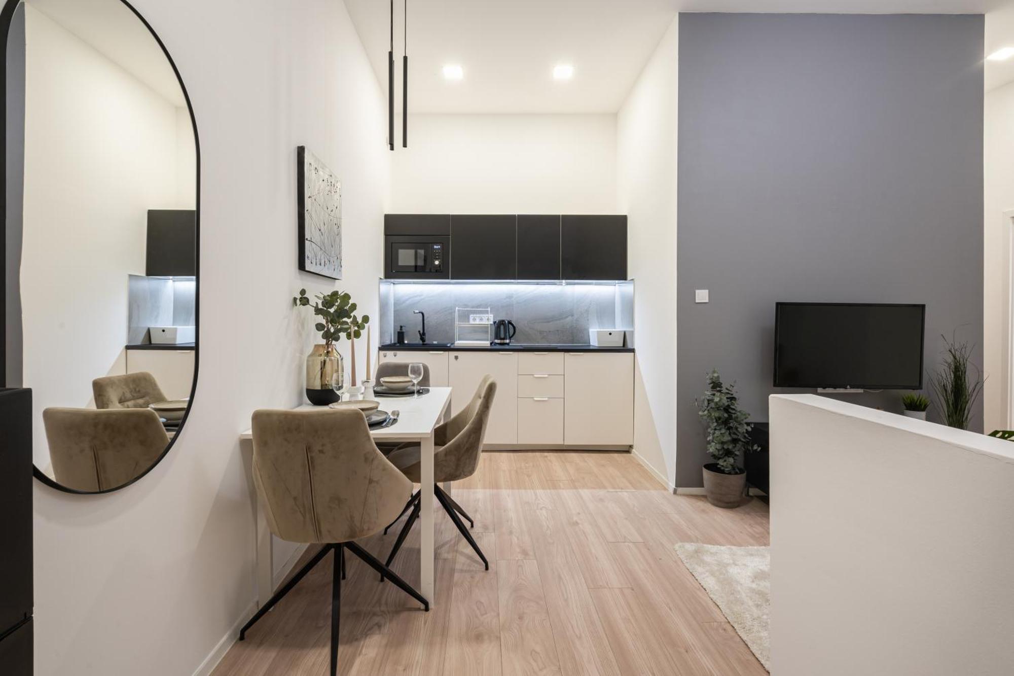 Apartamento Kl31 - Urban Escape - Prime Location - Klauzal Square By Bqa Budapest Exterior foto