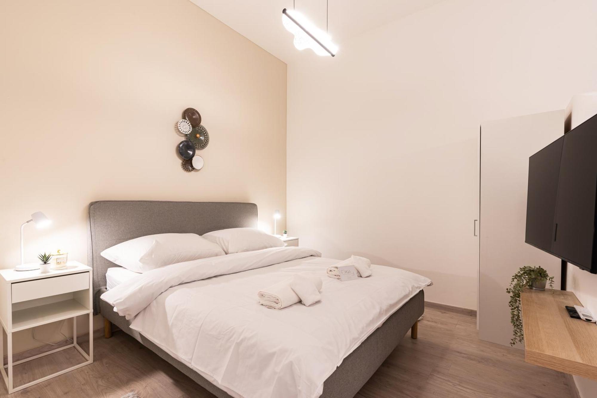 Apartamento Kl31 - Urban Escape - Prime Location - Klauzal Square By Bqa Budapest Exterior foto